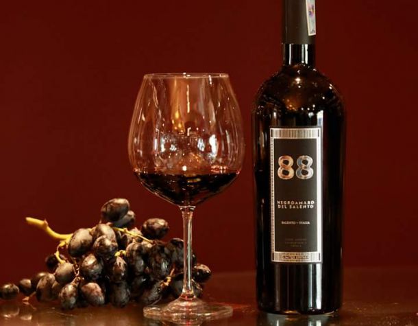 Hương vị tinh túy của Ik88- Negroamaro Del Salento, chai rượu vang đang dần khẳng định tên tuổi